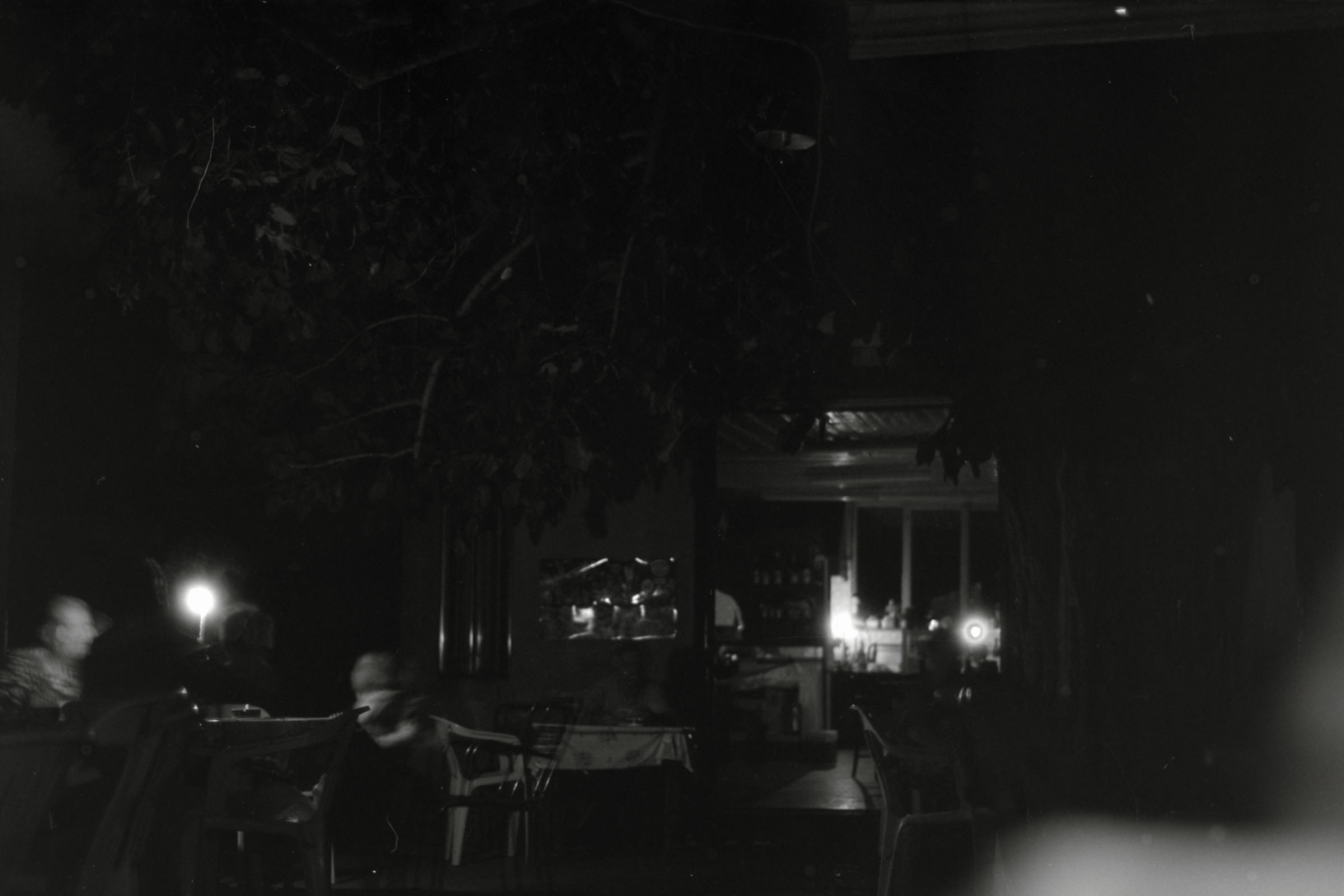 AHP F1991 09 001 sc250507 img06 NLP